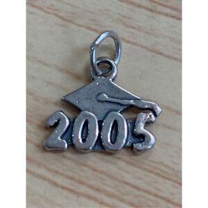 .925 Graduate 2005 Sterling Silver Jewelry Charm